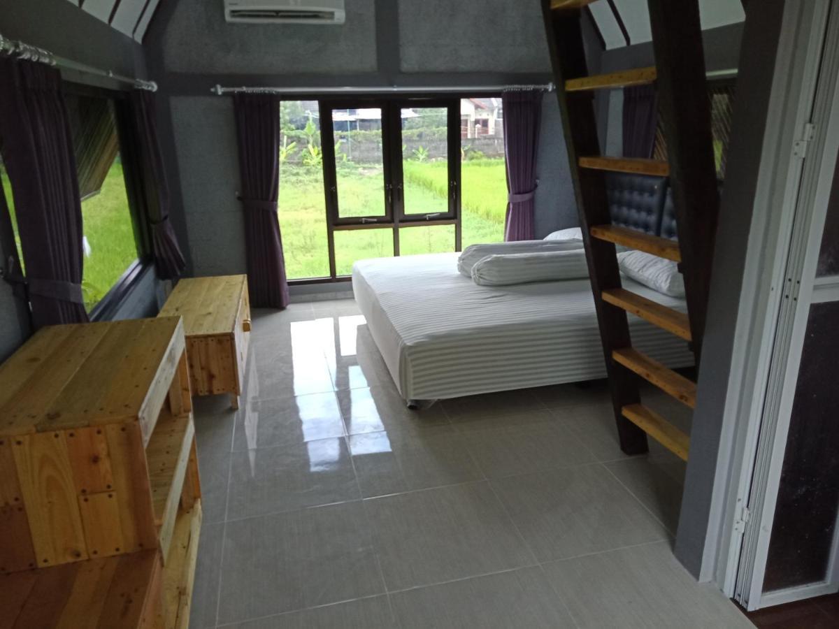 Joglopari Guesthouse Room 2 Bukan Untuk Pasangan Non Pasutri Tjepit Exterior foto